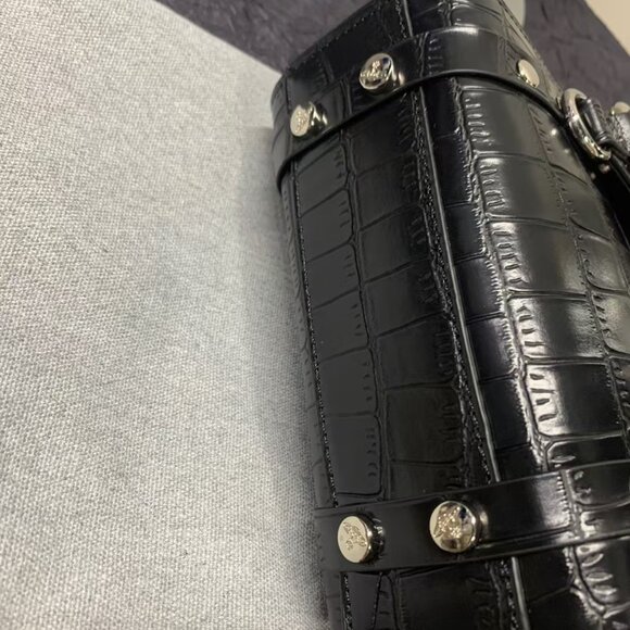 Vivienne Westwood BETTY crocodile pattern mini shoulder bag leather black chain